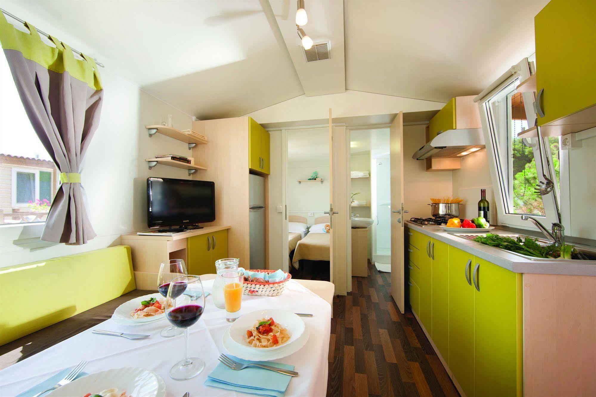 Aminess Sirena - Holiday Homes Classic Novigrad Istria Exterior foto