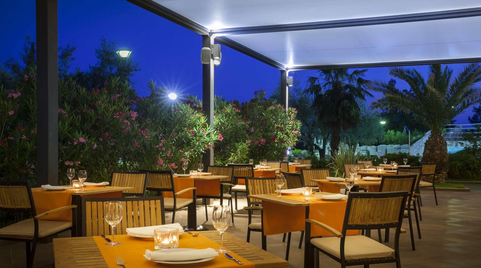 Aminess Sirena - Holiday Homes Classic Novigrad Istria Exterior foto